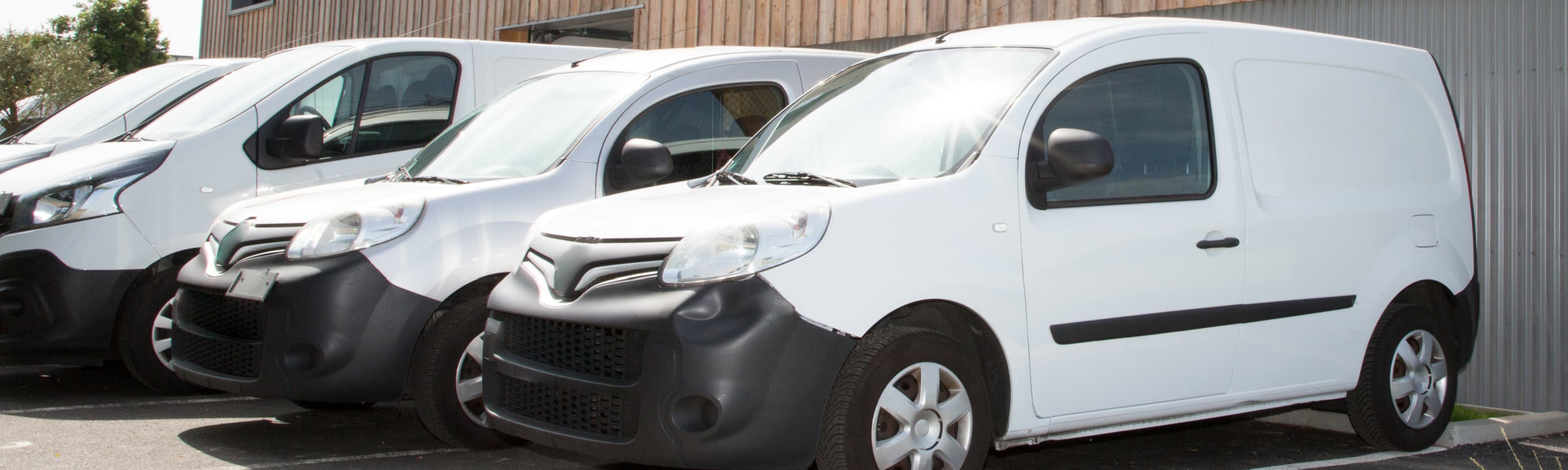 3 benefits of renting a van for DIY home improvement projects