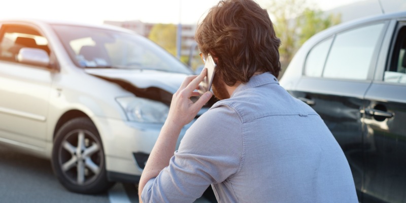 Crashed-Car-on-Phone