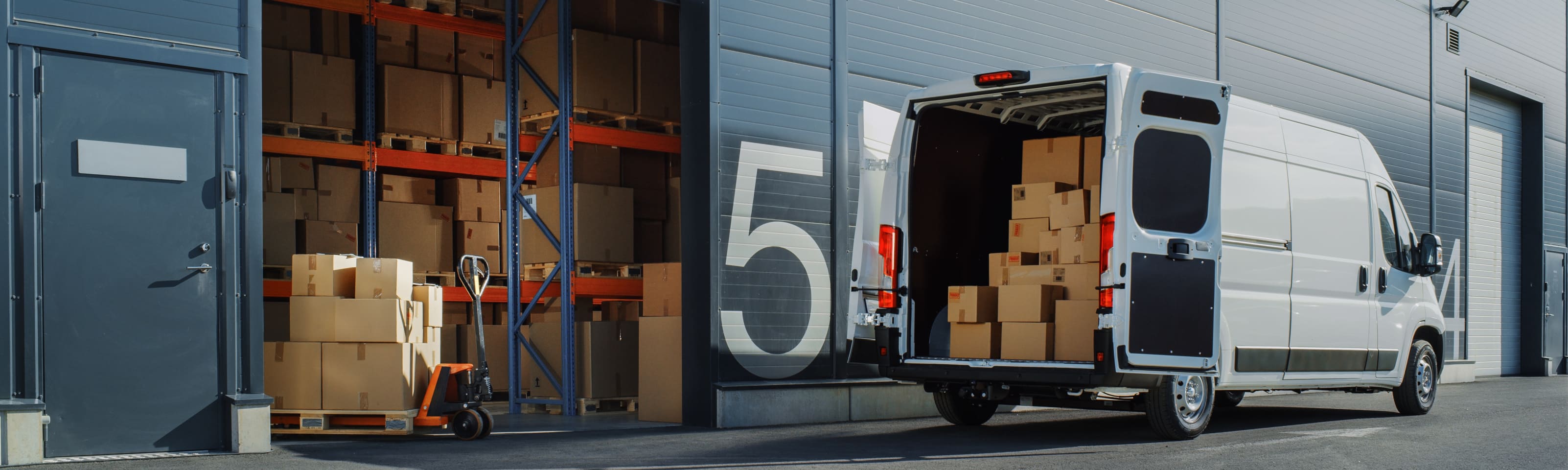 Our picks for the top 3 vans for your transport business