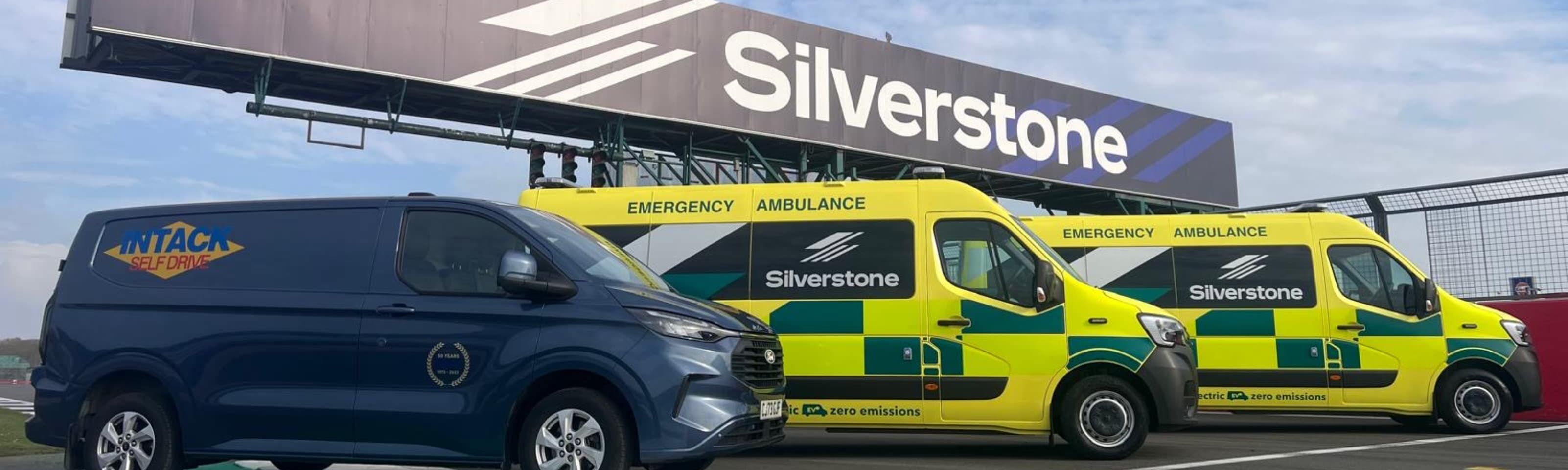 Silverstone partners with Intack Medical Support to strengthen tracksi