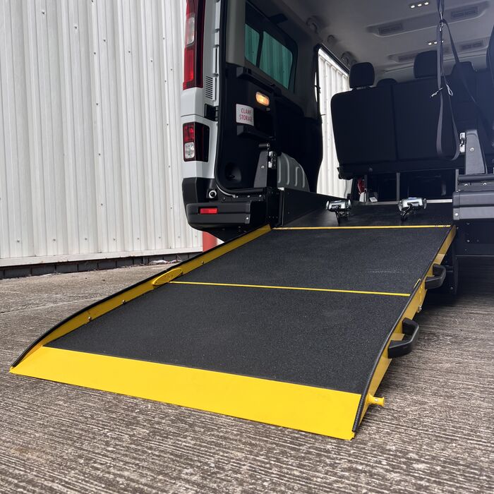 Easy stow lightweight access ramp